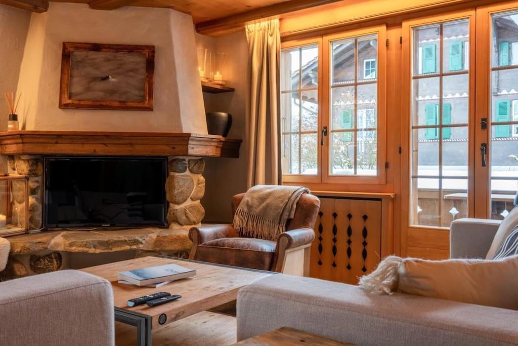 Charming Alpine Apartment Gstaad Exterior foto